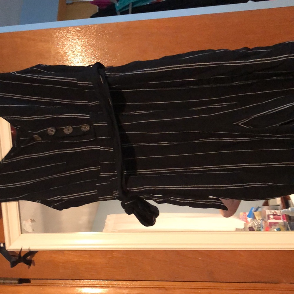 Women’s sleeveless button top jumper size S 4-6